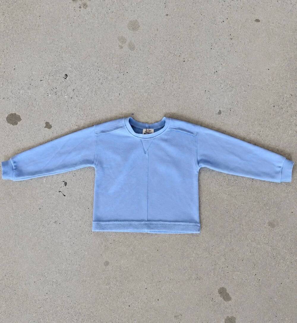 NEW LOVE DAISY girls crewneck sweatshirt in perriwinkle